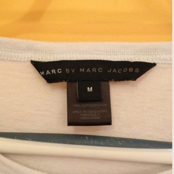 Vintage Marc by Marc Jacobs 100% cotton polar bear whimsical novelty t-shirt - Picture 3 of 6